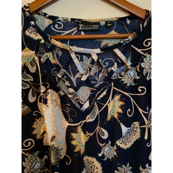 NY and Company Blouse - Picture 2 of 4